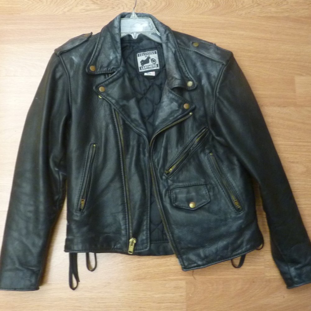 Men's Size 42 Vintage Leather Motorcycle Jacket